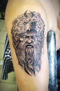 Мастер художественной татуировки 
Сергей