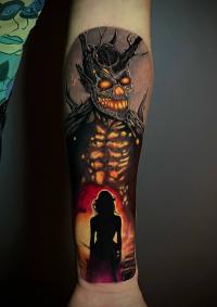 Мастер художественной татуировки 
Сергей